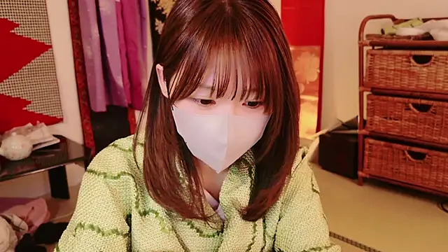 Yui-Ch online show from January 2025 04:44:01 PM