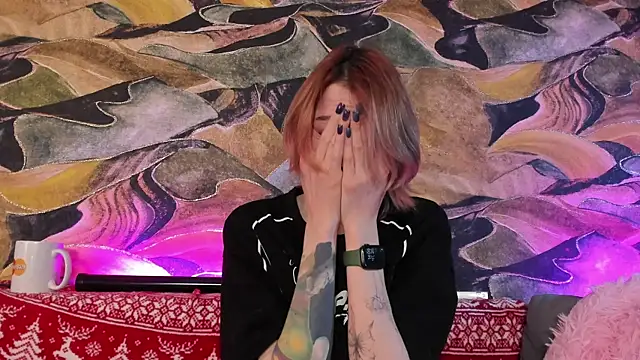 CrystalRey online show from December 2024 09:11:02 AM