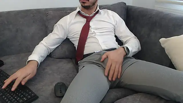 Naughtb0y online show from March 2026 10:20:02 AM