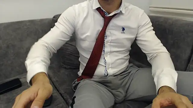Naughtb0y online show from July 2026 10:58:02 PM