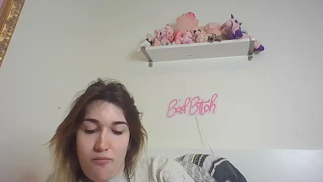 Icy  Diamond online show from October 2025 06:54:01 AM