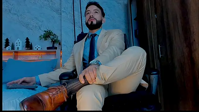 bruno woods online show from December 2024 02:00:01 PM