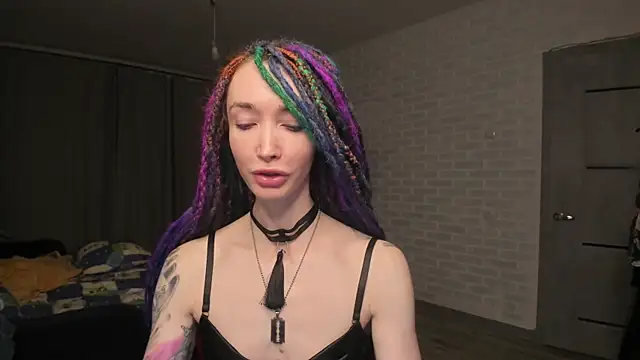 Roxy Silver online show from December 2024 06:59:01 PM