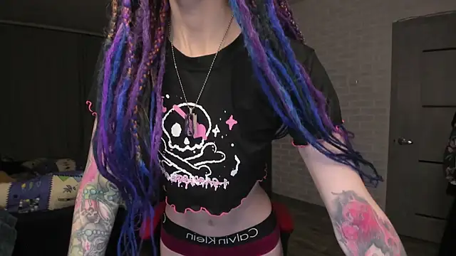 Roxy Silver online show from December 2024 07:57:01 PM