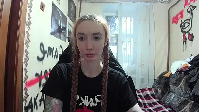 Roxy Silver online show from February 2025 06:54:02 PM