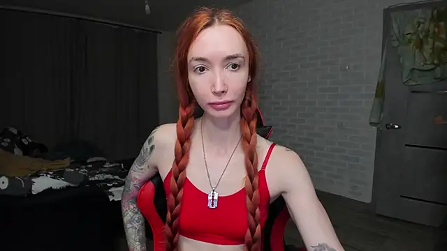 Roxy Silver online show from October 2025 02:47:01 PM