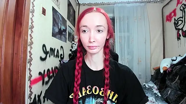 Snapshot of Roxy_Silver chatting on February 2026 09:13:02 PM Roxy Silver online show from February 2026 09:13:02 PM