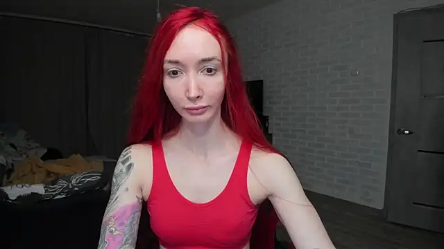 Snapshot of Roxy_Silver chatting on February 2026 03:54:01 PM Roxy Silver online show from February 2026 03:54:01 PM