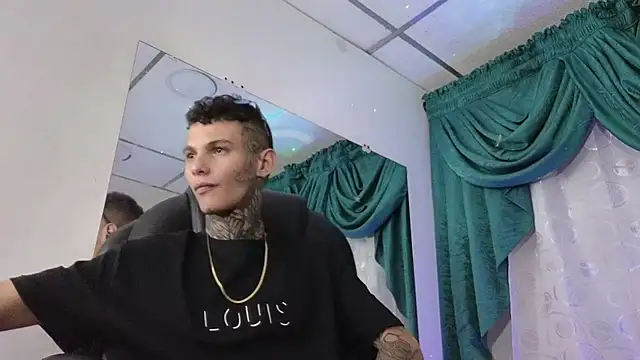 Stuart Boy  online show from December 2024 02:41:01 AM