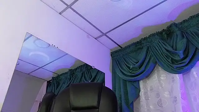 Stuart Boy  online show from December 2024 08:22:02 AM