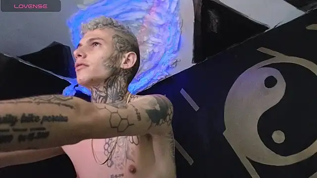 Stuart Boy  online show from March 2025 03:59:02 AM
