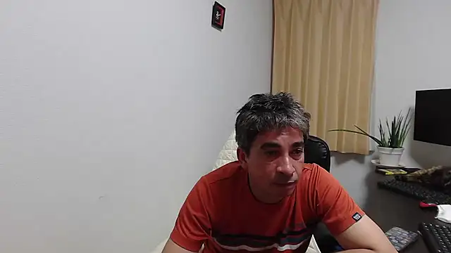 Snapshot of Latineirajp chatting on May 2026 12:00:02 PM Latineirajp online show from May 2026 12:00:02 PM