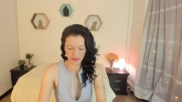 Paloma victory online show from November 2025 08:29:01 PM