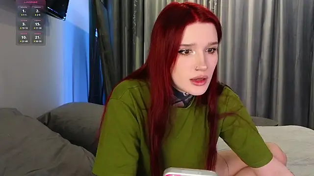 Snapshot of SophieInkk chatting on February 2026 02:40:01 AM SophieInkk online show from February 2026 02:40:01 AM