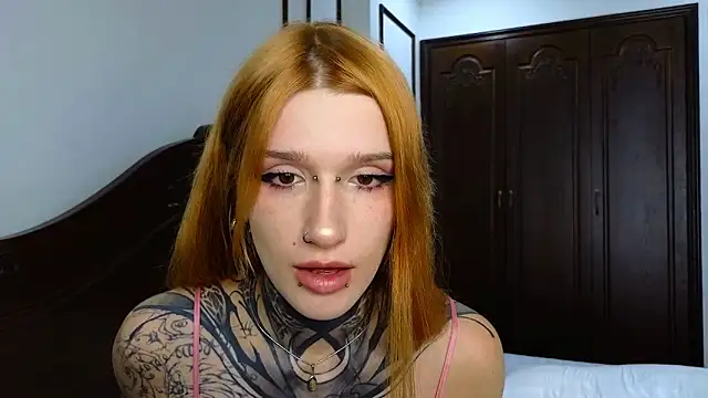 SophieInkk online show from May 2026 03:35:02 AM