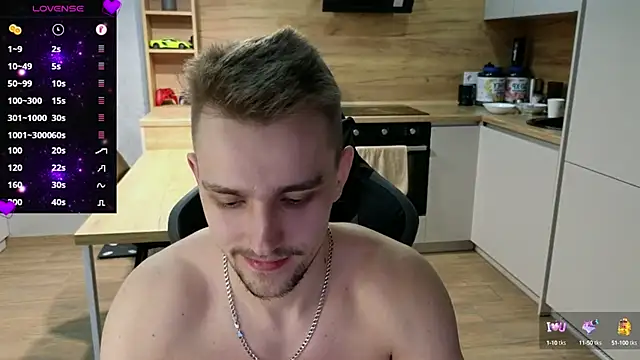 Snapshot of Larstar01 chatting on February 2025 07:49:01 PM Larstar01 online show from February 2025 07:49:01 PM