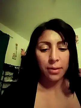 Snapshot of tiffani__love chatting on October 2025 01:31:02 AM tiffani love online show from October 2025 01:31:02 AM