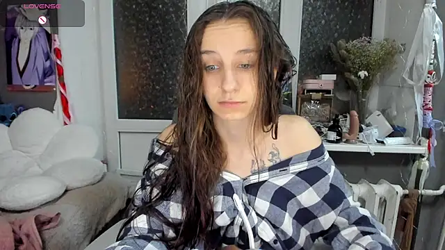  Nika Kik online show from April 2026 05:24:01 PM