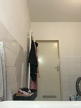 Snapshot of BuurningBoy chatting on January 2025 01:53:02 AM BuurningBoy online show from January 2025 01:53:02 AM