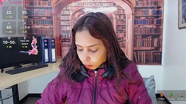 Snapshot of Catalella_Ar chatting on December 2025 03:15:01 AM Catalella Ar online show from December 2025 03:15:01 AM