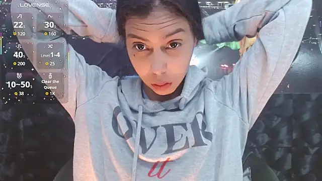 Snapshot of Catalella_Ar chatting on March 2026 03:17:01 AM Catalella Ar online show from March 2026 03:17:01 AM