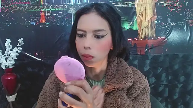 Snapshot of Catalella_Ar chatting on April 2026 06:02:02 AM Catalella Ar online show from April 2026 06:02:02 AM