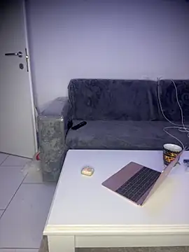 Snapshot of Sashabunny chatting on October 2025 09:53:01 PM Sashabunny online show from October 2025 09:53:01 PM