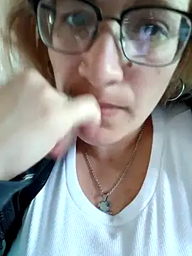 Snapshot of rusher27 chatting on November 2025 05:23:02 PM rusher27 online show from November 2025 05:23:02 PM