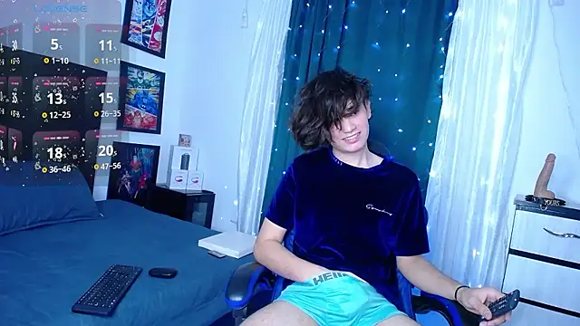 Snapshot of andyboy- chatting on January 2026 11:53:01 PM andyboy- online show from January 2026 11:53:01 PM