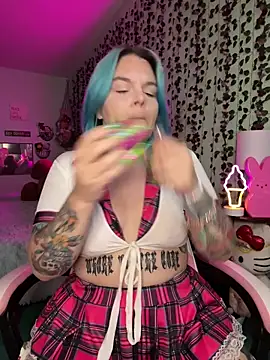 CherryBombBomb online show from April 2026 12:31:01 AM