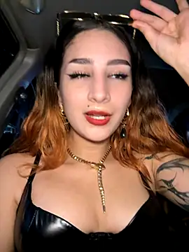 Mon Cherry online show from November 2025 01:30:02 AM