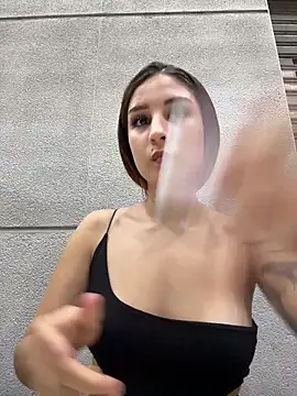 Mon Cherry online show from March 2026 01:38:01 AM