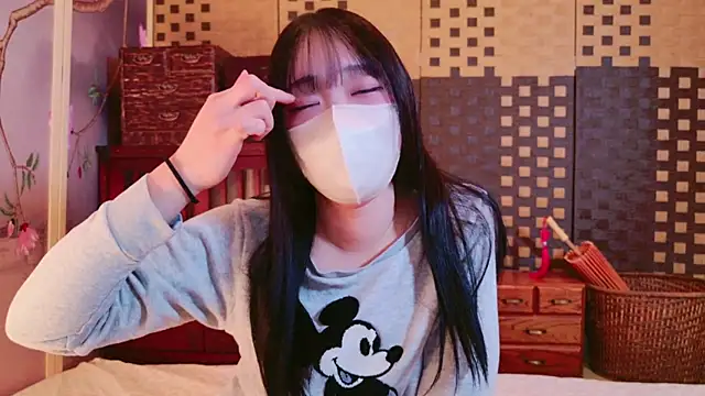 Snapshot of chan_yuma_tan chatting on December 2024 01:13:02 PM chan yuma tan online show from December 2024 01:13:02 PM