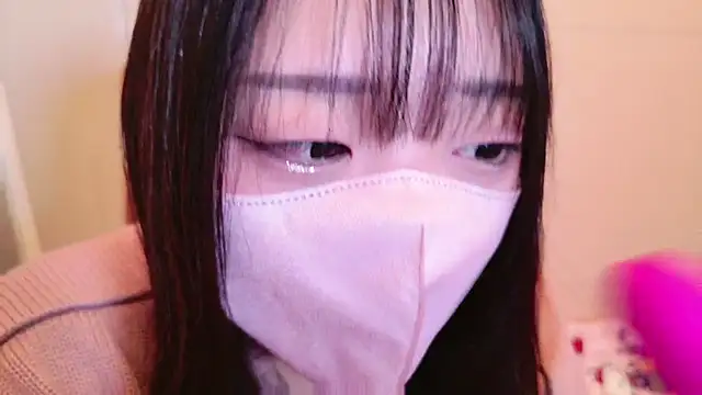 Snapshot of chan_yuma_tan chatting on January 2025 06:06:02 AM chan yuma tan online show from January 2025 06:06:02 AM