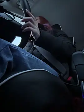 Snapshot of LavenderHot chatting on February 2026 02:10:01 AM LavenderHot online show from February 2026 02:10:01 AM