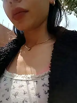 Snapshot of Violeta_12- chatting on April 2026 06:38:01 PM Violeta 12- online show from April 2026 06:38:01 PM