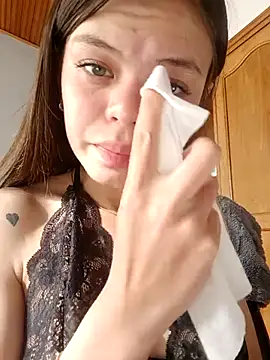 Snapshot of Violeta_12- chatting on April 2026 08:57:02 PM Violeta 12- online show from April 2026 08:57:02 PM