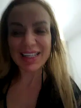 Snapshot of eva_ragazzadolce chatting on January 2025 07:43:01 PM eva ragazzadolce online show from January 2025 07:43:01 PM