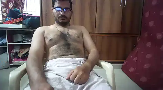 naughtymike0007 online show from January 2025 01:33:01 AM