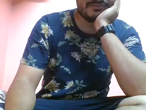 naughtymike0007 online show from September 2025 03:49:01 PM