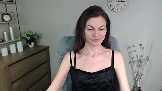 VivianWILD online show from January 2025 10:28:02 AM