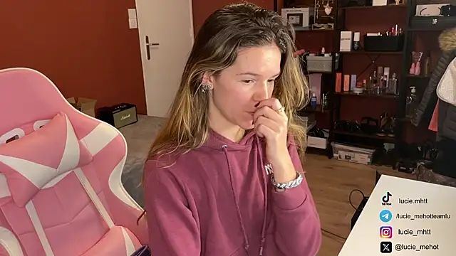 lucie mehott online show from December 2024 10:50:02 AM