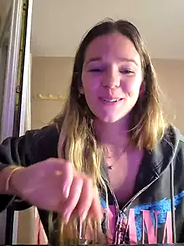 lucie mehott online show from October 2025 08:17:01 PM