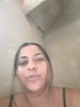 Giselabrunette25 online show from April 2026 02:36:02 PM