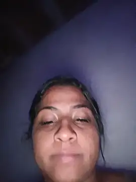 Snapshot of Giselabrunette25 chatting on May 2026 02:16:01 AM Giselabrunette25 online show from May 2026 02:16:01 AM