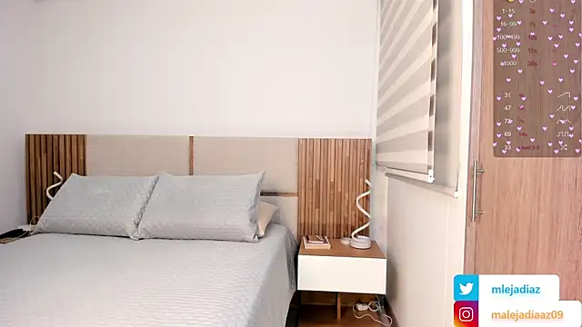 MalejaDiaz  online show from November 2025 04:31:02 PM