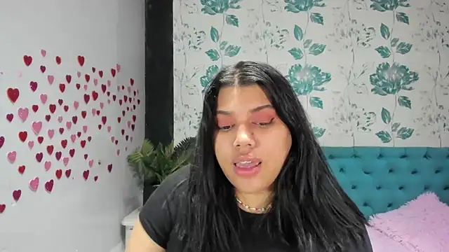 LindaBreeS online show from March 2025 05:29:01 PM