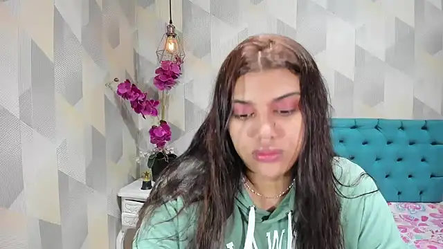 LindaBreeS online show from September 2025 04:23:02 AM