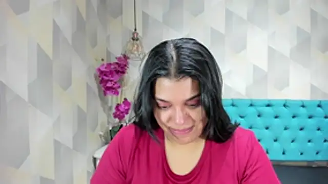 Snapshot of LindaBreeS chatting on July 2026 03:24:02 AM LindaBreeS online show from July 2026 03:24:02 AM
