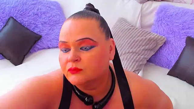 Snapshot of MilanaBiegert chatting on February 2025 12:38:02 PM MilanaBiegert online show from February 2025 12:38:02 PM